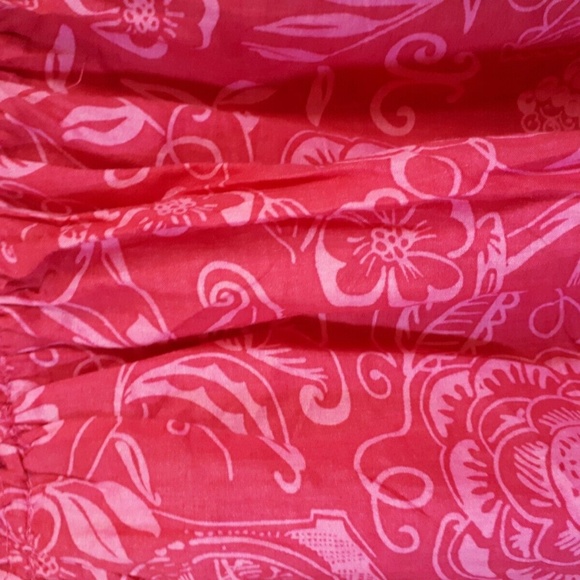 NEW Expressions Hot Pink Floral Blouse Top - Picture 5 of 6